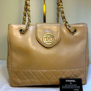 CHANEL CC Lambskin Medallion Flap 24K Goldplated Hdw Sticker, Card #1 1989-91